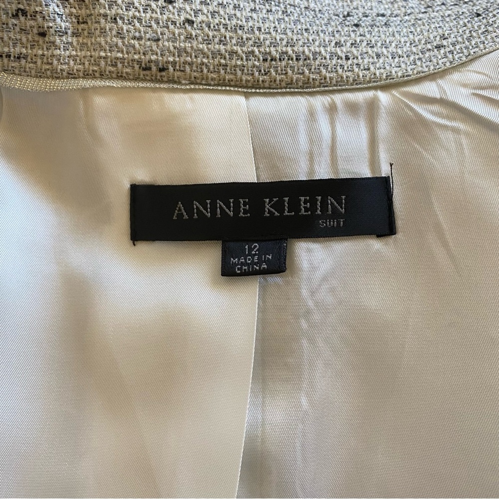 Anne Klein Women’s 2 Piece Suit Jacket & Skirt Cream with Black Flex Size 12 - Picture 7 of 13